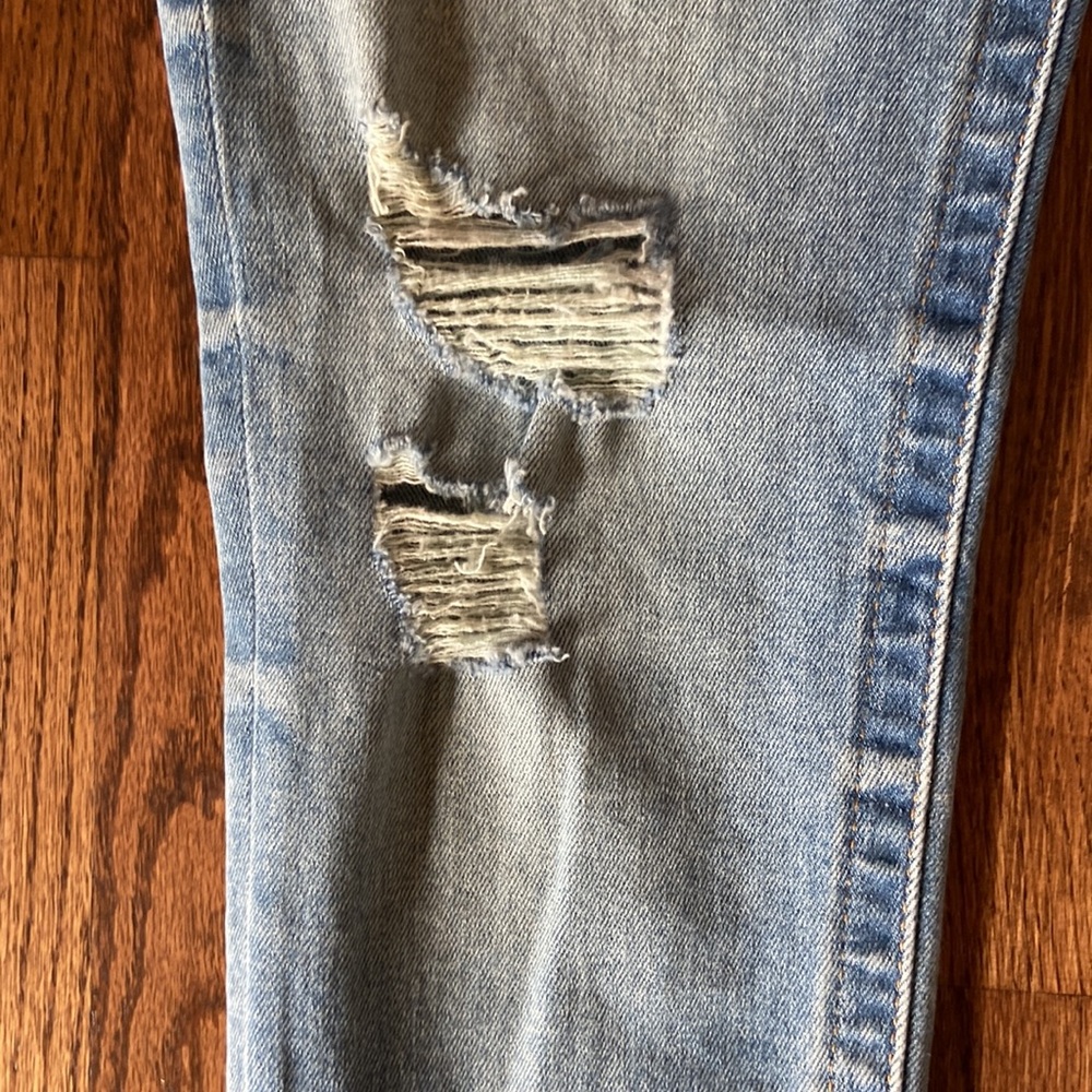 True Religion Womens Jennie Curvy Mid Rise Skinny Jean Size 28/6 nice condition - Picture 6 of 17